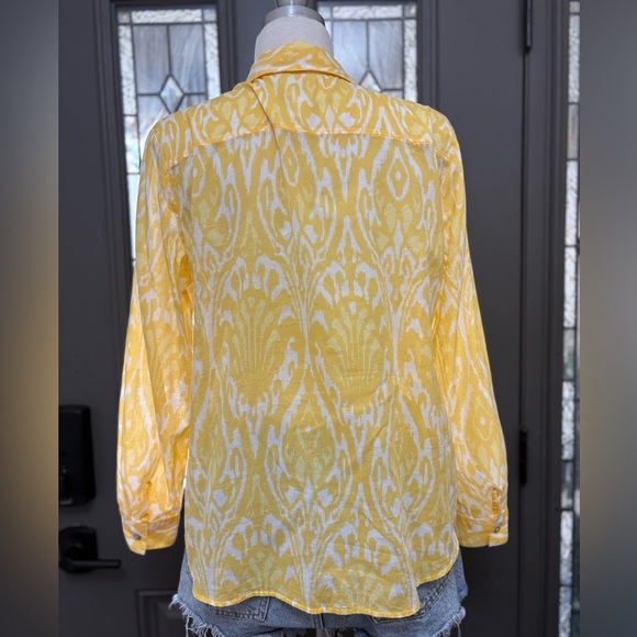 Chico's Medallion Glow Golden Haze Woven Lightweight Top Size M - Picture 4 of 10